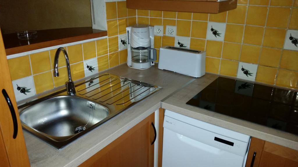 Goelia Le Mas Blanc Lejlighedshotel Pérols Værelse billede